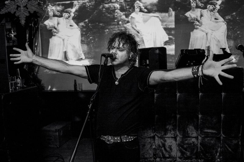 Birdeatsbaby-The-Macbeth-Professional-Music-Musician-Artist-by-Brighton-Photographer-Emma-Bailey-Photography