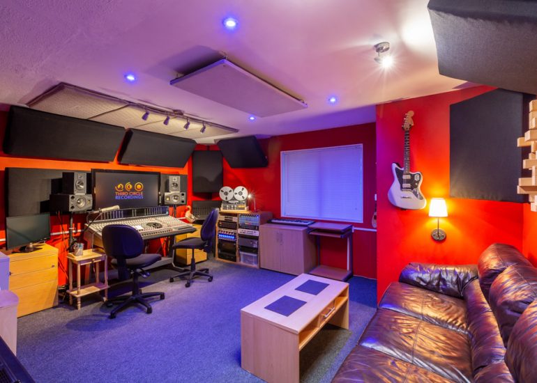 Third circle recordings-brighton property photography by photographer Emma Bailey