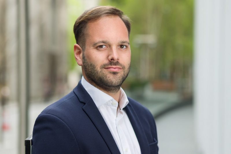 Sportscover-Insurance---Corporate-Headshot-Photography-by-Brighton-Photographer-Emma-Bailey3