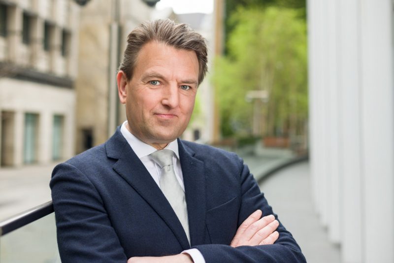 Sportscover-Insurance---Corporate-Headshot-Photography-by-Brighton-Photographer-Emma-Bailey3