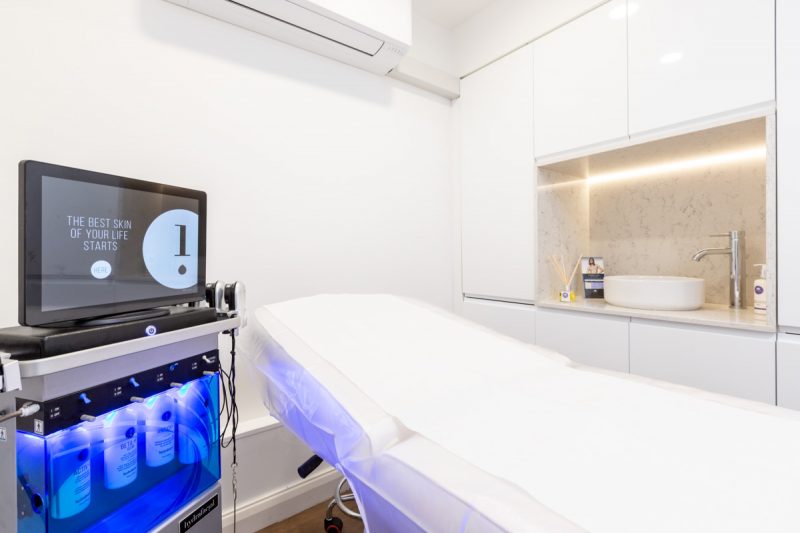 Therapie-Corporate-Business-Professional-Headshots-and property-photography-by-Brighton-Portrait-Photographer-Emma-Bailey