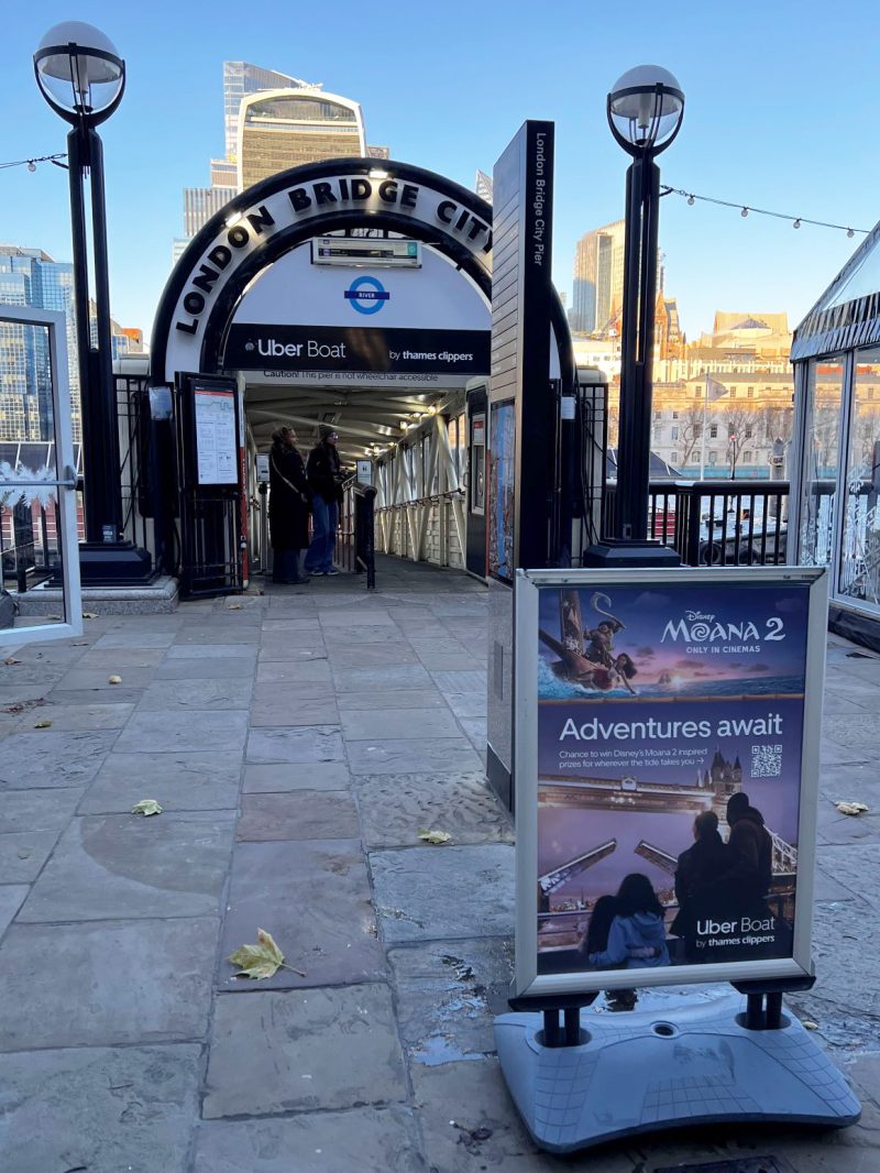 Emma-Bailey-Commercial-Photography-Disney-Moana-2-for-Uber-Boats-by-Thames-Clippers